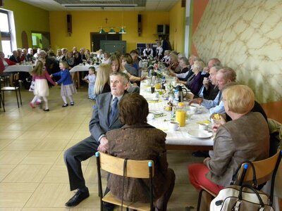 W spotkaniu uczestniczyło kilkadziesiąt osób. 